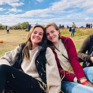 Meet your Posher, Erica